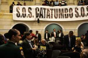 Senado de la República, sesión especial convocada por el Presidente del Senado Efraín Cepeda
Análisis del decreto de conmoción interior , CATATUMBO