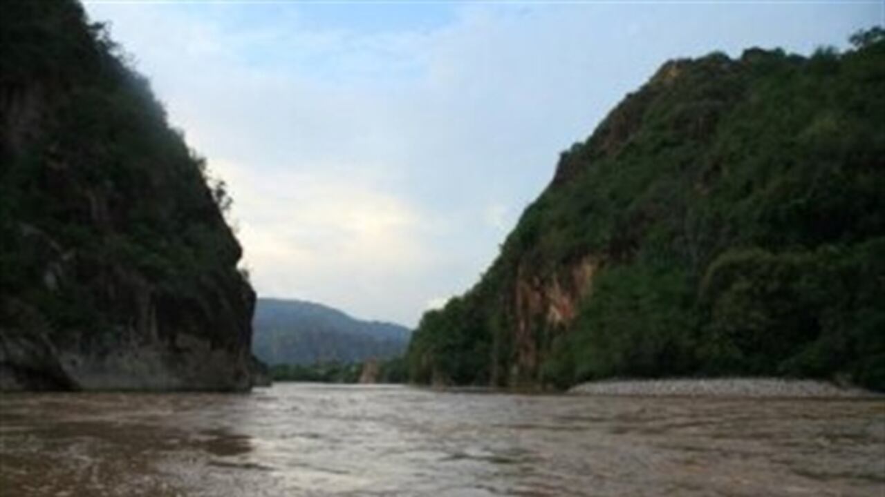 Emgesa busca recursos para obras de la hidroeléctrica El Quimbo.