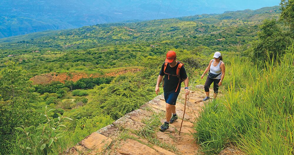 Un camino de cinco kilómetros conecta Barichara con Guane