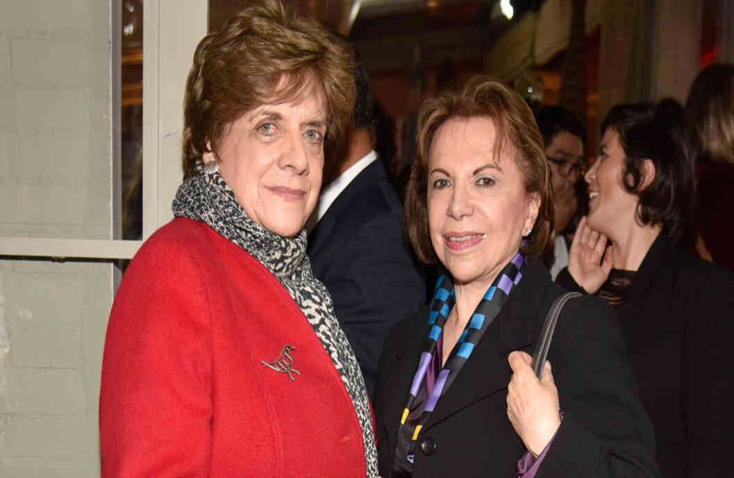  María Victoria de Robayo y Matilde Rosenberg.