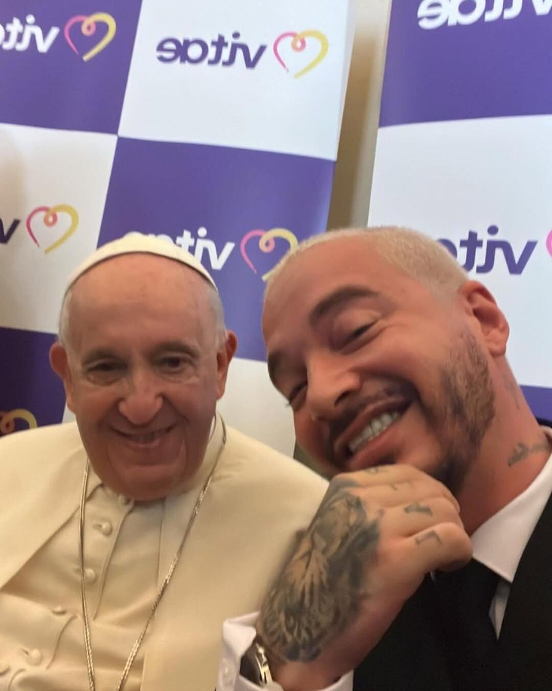 J Balvin recordó el momento en el que conoció al papa Francisco
