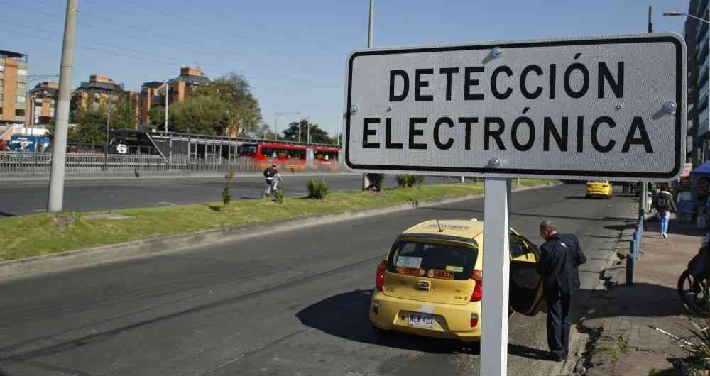 Estás son las infracciones que más detectan las cámaras de detección en Bogotá.