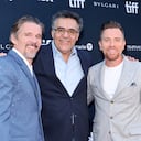 Ethan Hawke, Rodrigo García e Ewan McGregor en la premiere de 'Raymond & Ray', en el 2022 Toronto International Film Festival. Foto de Amy Sussman/Getty Images.