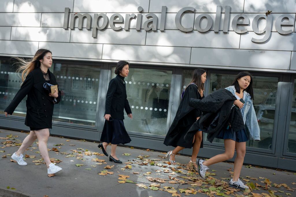 El sorprendente ascenso del Imperial College London al segundo lugar marca su mejor posición en una década.