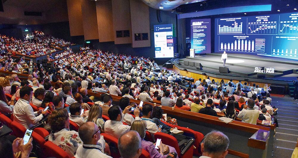   Para los industriales reunidos en el Congreso de la Andi, la seguridad debe ser una de las políticas prioritarias del Gobierno, pues sin ella no se puede avanzar.
