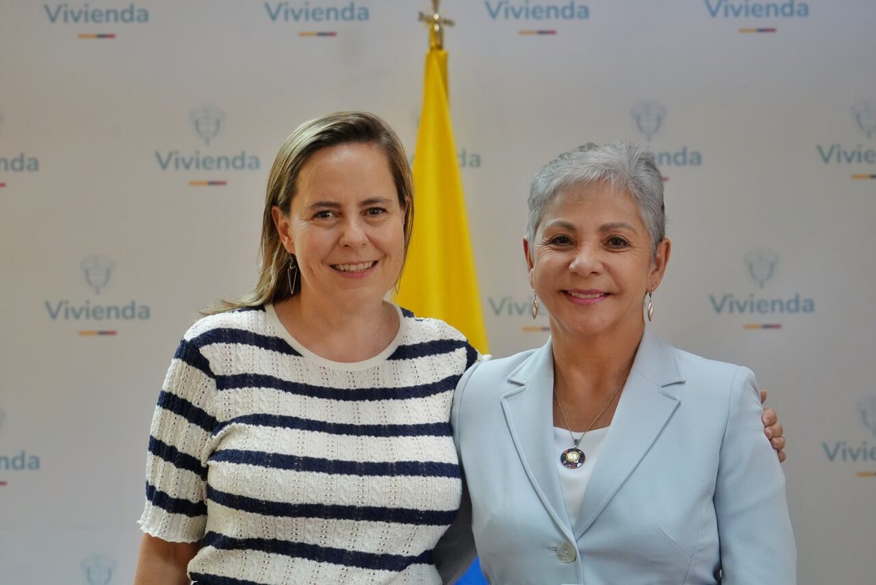 Nelly Mogollón es la nueva directora de la Comisión de Regulación Agua y Saneamiento Básico (CRA).