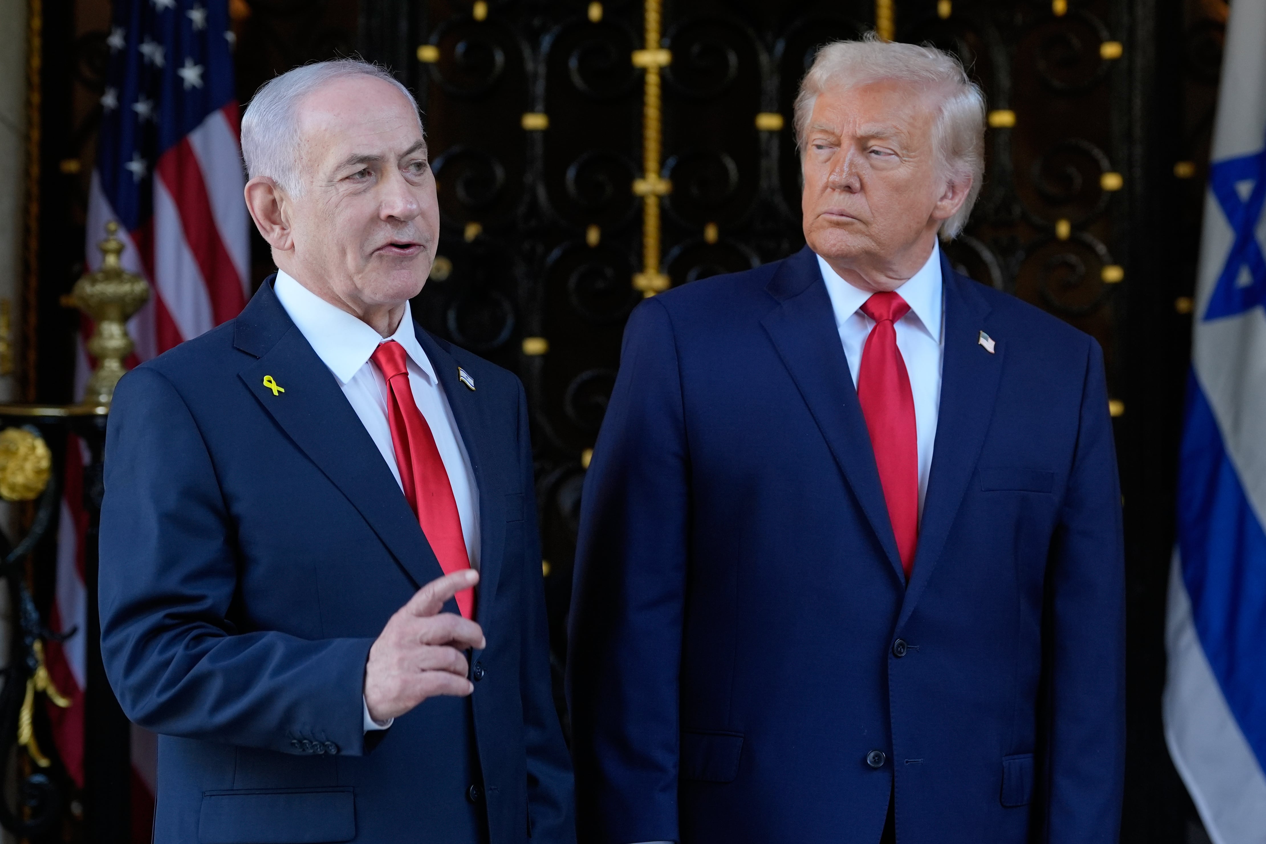El presidente estadounidense Donald Trump y el primer ministro israelí Benjamin Netanyahu en Mar-a-Lago, en Palm Beach, Florida.