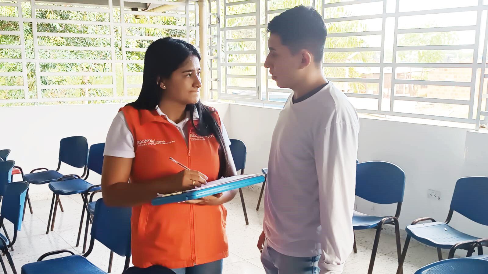 Los participantes que finalizaron el programa Jóvenes Resilientes, de USAID y ACDI/VOCA, recibirán formación especializada en temas empresariales y procesos de inclusión financiera