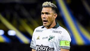 Teófilo Gutiérrez en 'La Bombonera' con la camiseta del Deportivo Cali enfrentando a Boca Juniors