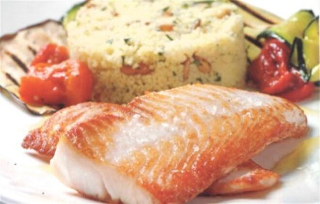 Los pescados también se recomiendan para subir las defensas.