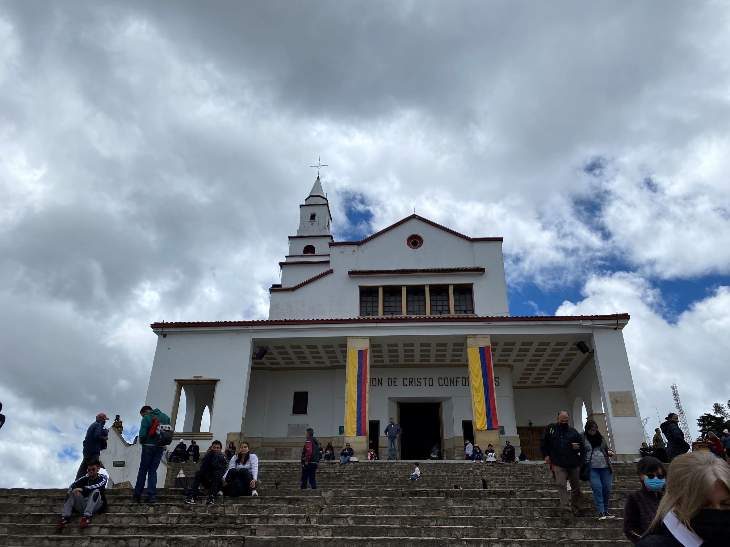 Administración Cerro de Monserrate