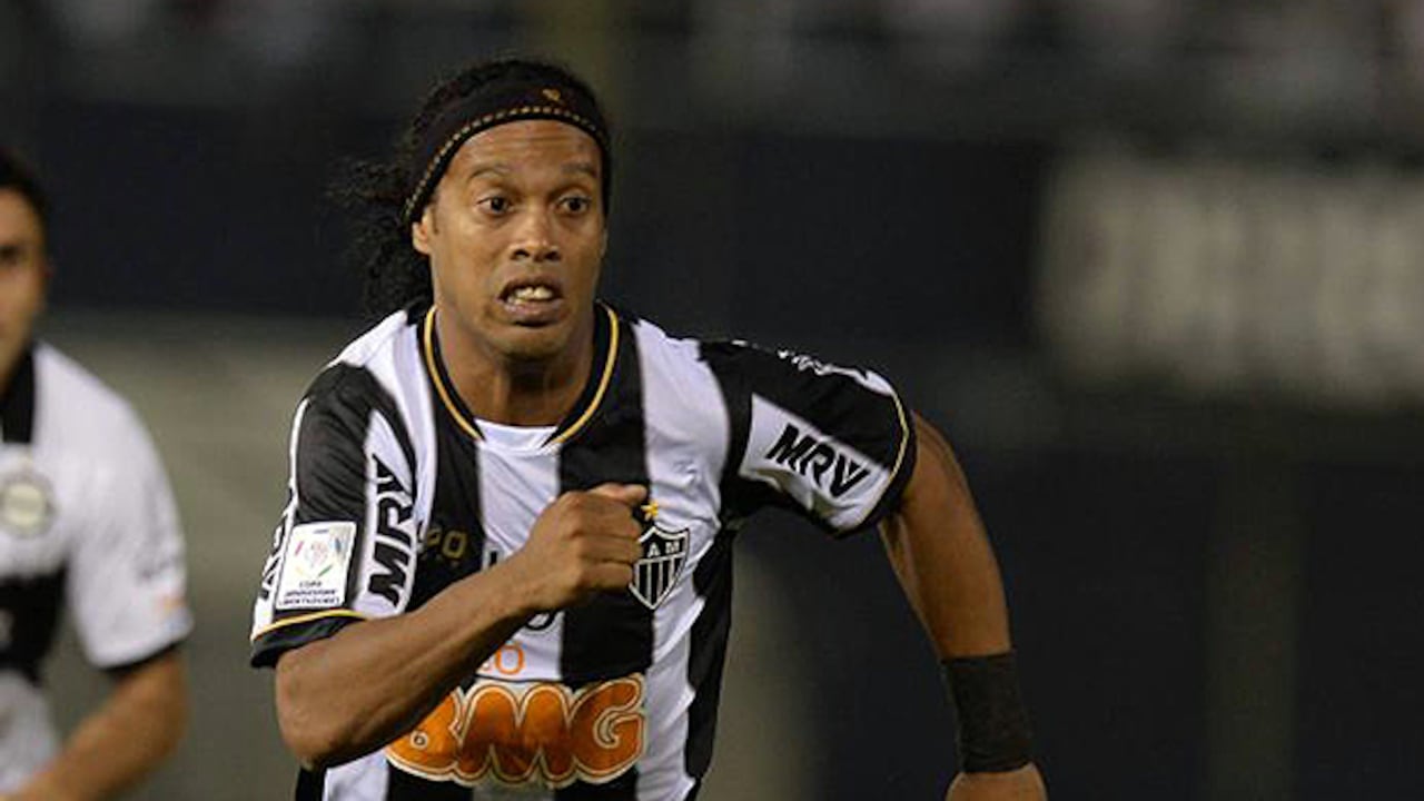 El brasileño ha conquistado la Champions League, la Copa Libertadores y el Mundial de Corea Japón 2002.