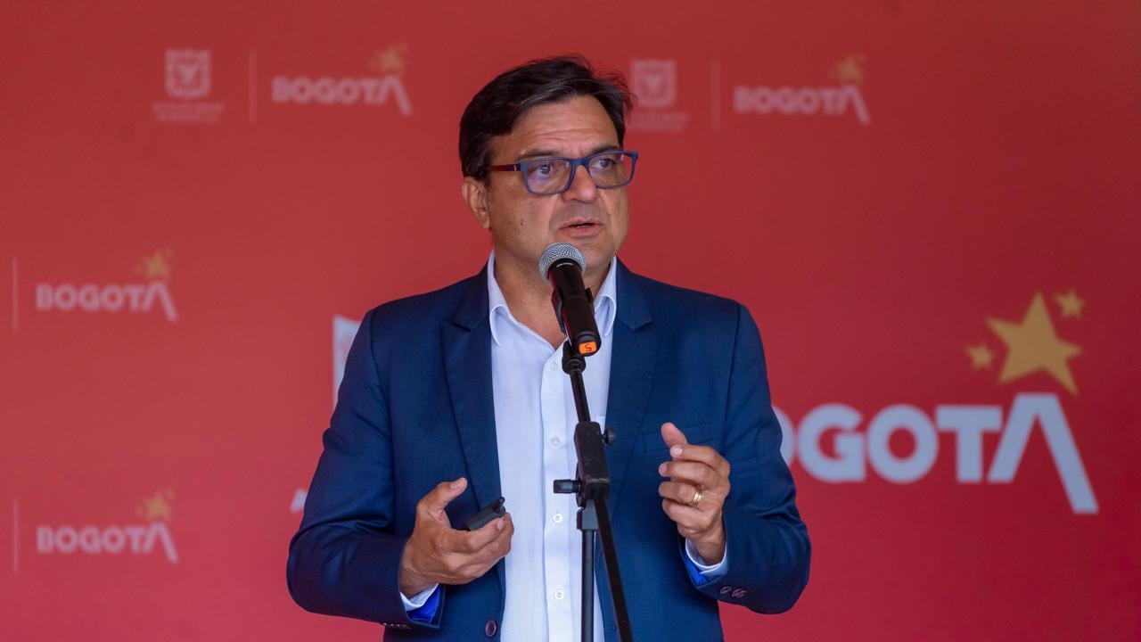 Secretario de Salud, Gerson Bermont