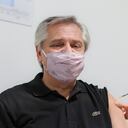 Alberto Fernández recibe la vacuna rusa Sputnik V