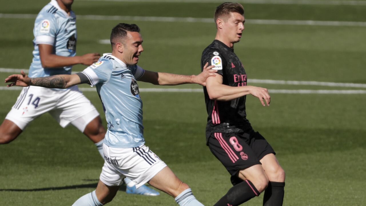 Toni Kroos regresa a España para seguir con su recuperación en el Real Madrid.