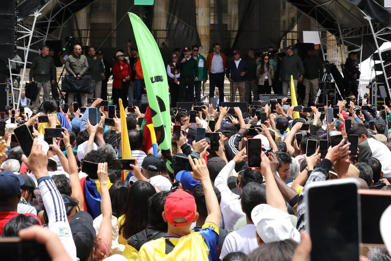 Presidente Gustavo Petro en la plaza de bolívar
discurso día del trabajo 1 de mayo