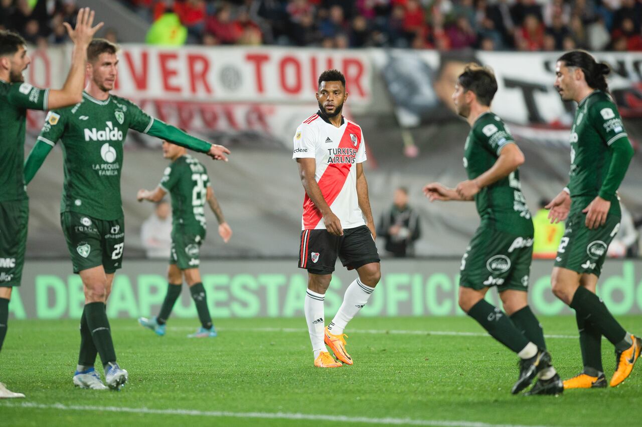 Miguel Ángel Borja ante Sarmiento