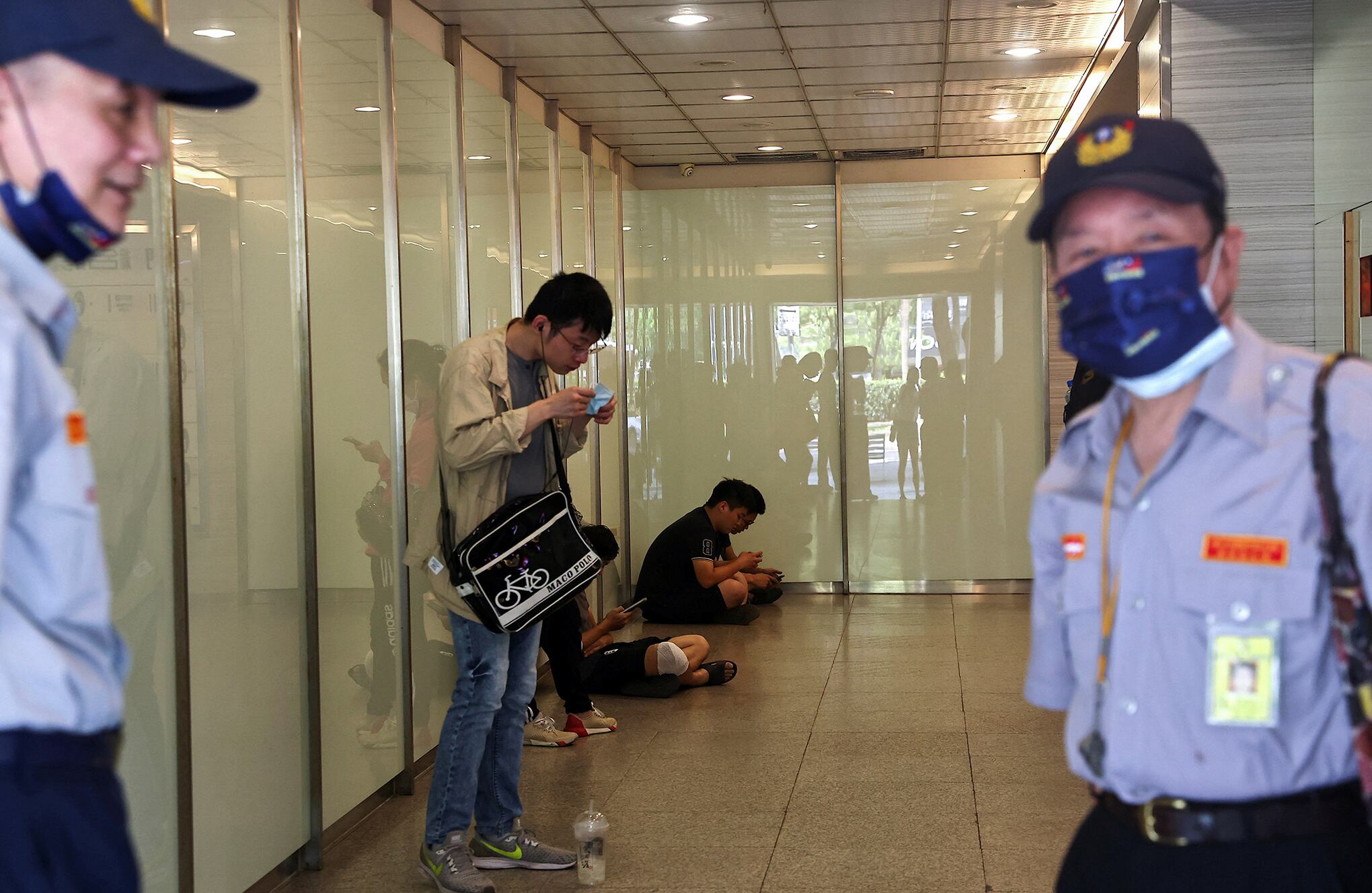 En imágenes : Taiwán realiza simulacro de ataque aéreo en medio de tensión con China