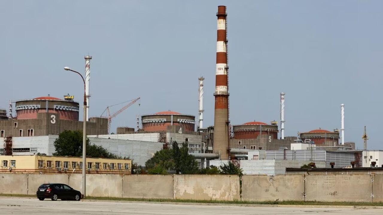 A view shows the Zaporizhzhia Nuclear Power Plant in the course of Ukraine-Russia conflict outside the Russian-controlled city of Enerhodar in Zaporizhzhia region, Ukraine August 22, 2022. REUTERS/Alexander Ermochenko