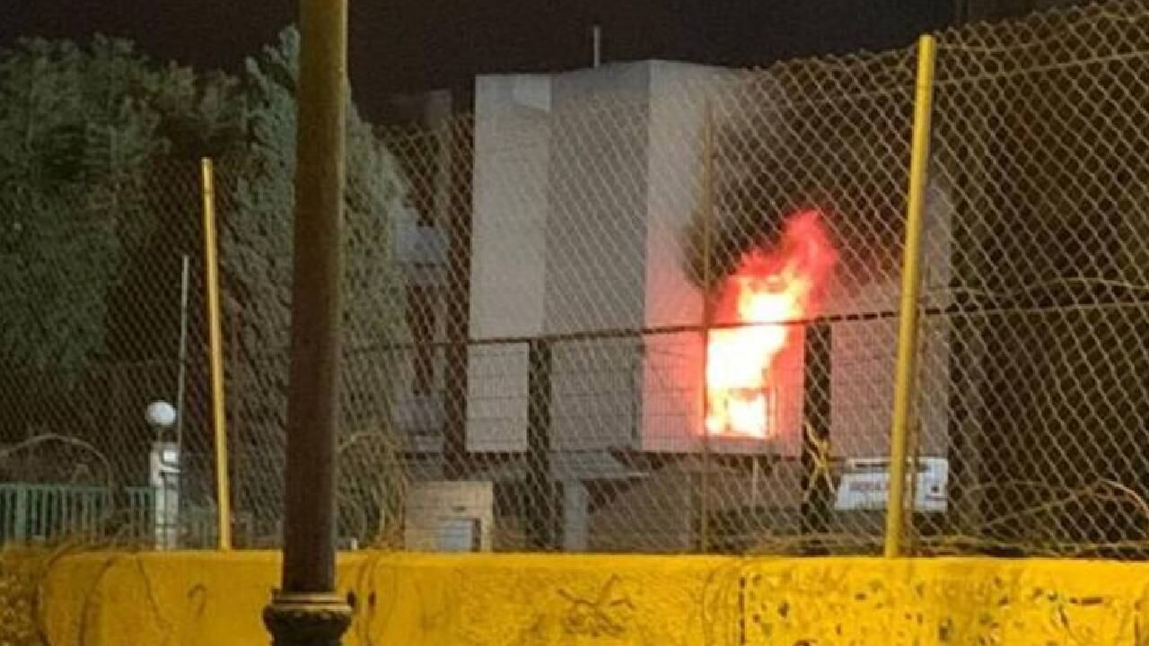 Seis muertos por un incendio en una residencia de ancianos en Moncada, España.