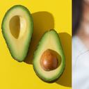 El aguacate ayudará a prevenir la caída del pelo y otorgará brillo y fortaleza al mismo.