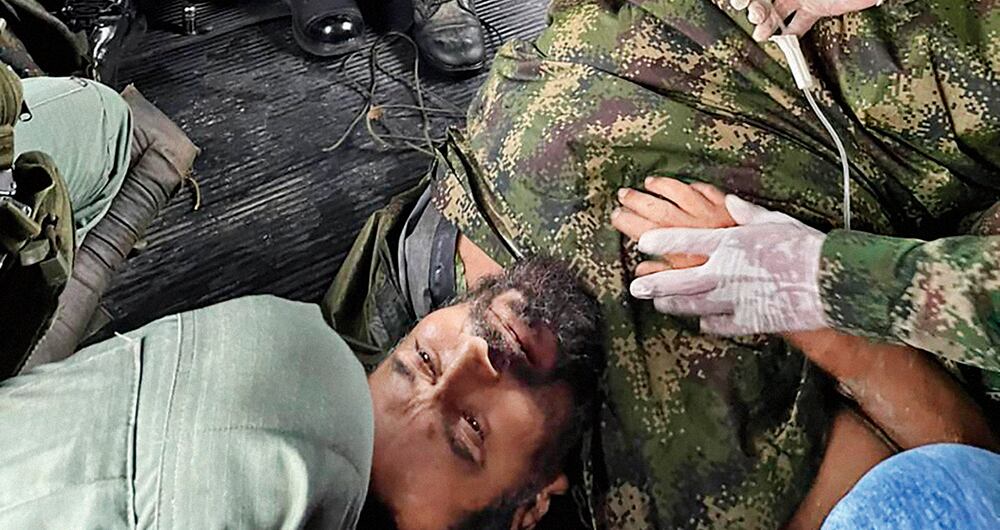    Alias Fabián fue encontrado 11 días después del bombardeo gravemente herido, le brindaron primeros auxilios y lo trasladaron a Cali, donde murió. Los cuerpos de los guerrilleros que lo acompañaban también fueron llevados hasta la capital del Valle. 