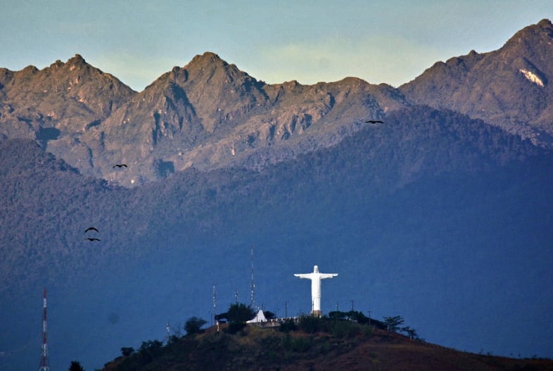El Parque Nacional Farallones de Cali tiene un área de 196.364 hectáreas y representa una riqueza en biodiversidad con tres ecosistemas. Allí nacen más de 30 ríos que dan recurso hídrico al Valle y Cauca.