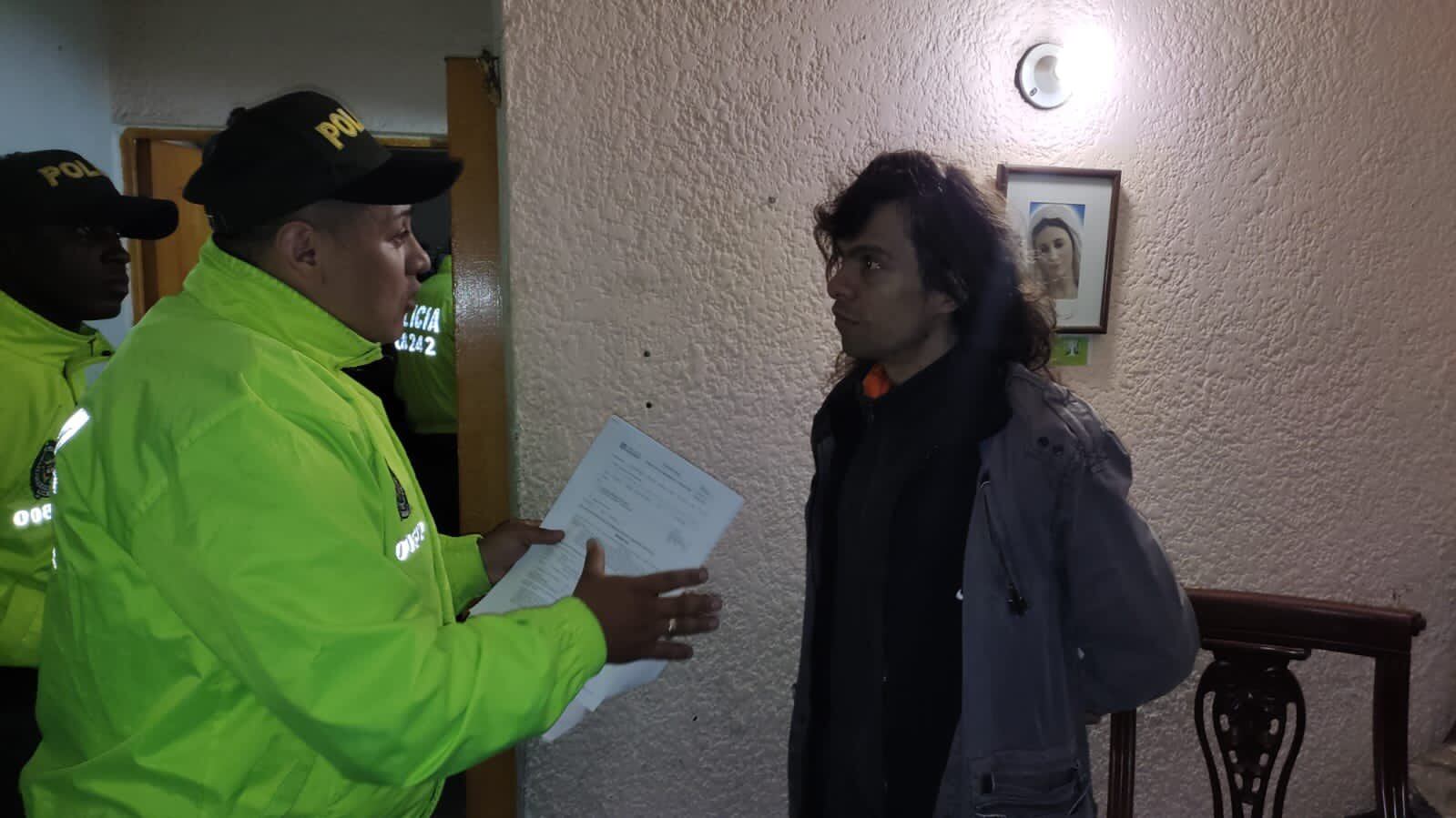 Este es el hombre capturado por el presunto abuso sexual de la adolescente que en las próximas horas será presentado ante un juez.