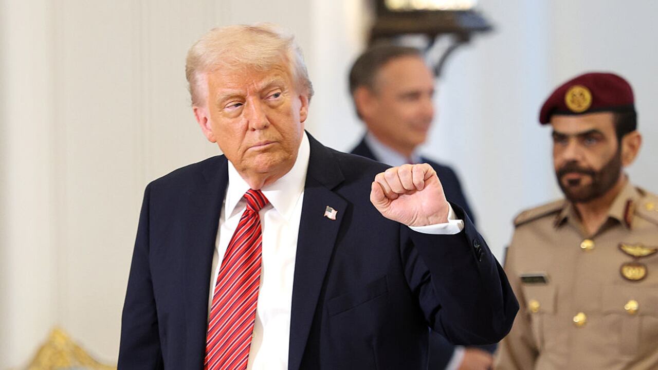 ¡Se podría decir que es la ley más importante que se haya firmado jamás en la historia de nuestro país!”, escribió en sus redes sociales.