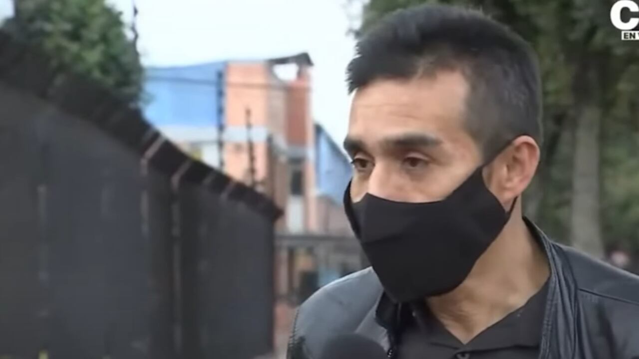 El hombre explicó que fue despedido después de lo sucedido.