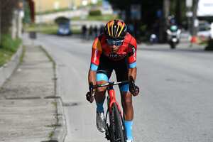Santiago Buitrago sacó la cara en la montaña.