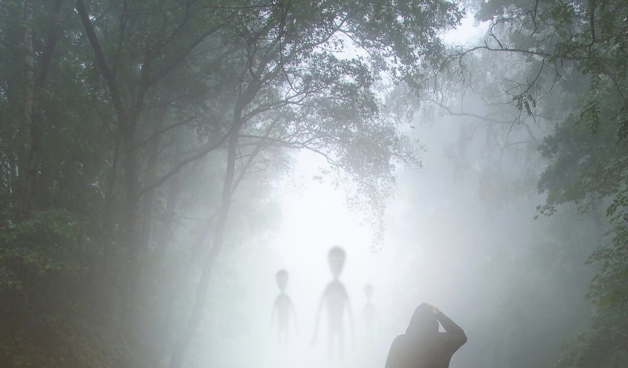 Según el militar que trabajó para el Departamento de Defensa de Estados Unidos, los alienígenas ya habrían hecho acciones "malévolas" en nuestro mundo