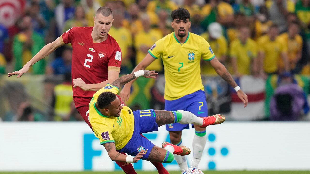 La selección brasileña obtuvo su primer triunfo en el Mundial de Qatar frente a Serbia.