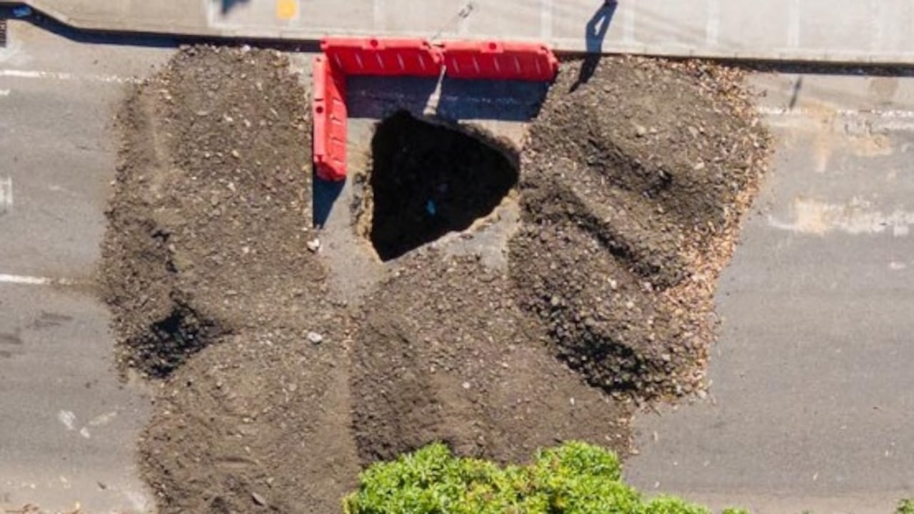 La situación tiene que ver con un hundimiento súbito que se presentó sobre la vía