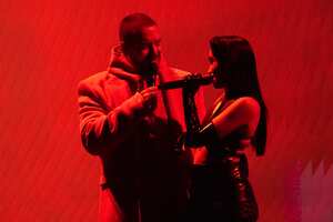 J Balvin y la argentina María Becerra en los Grammy