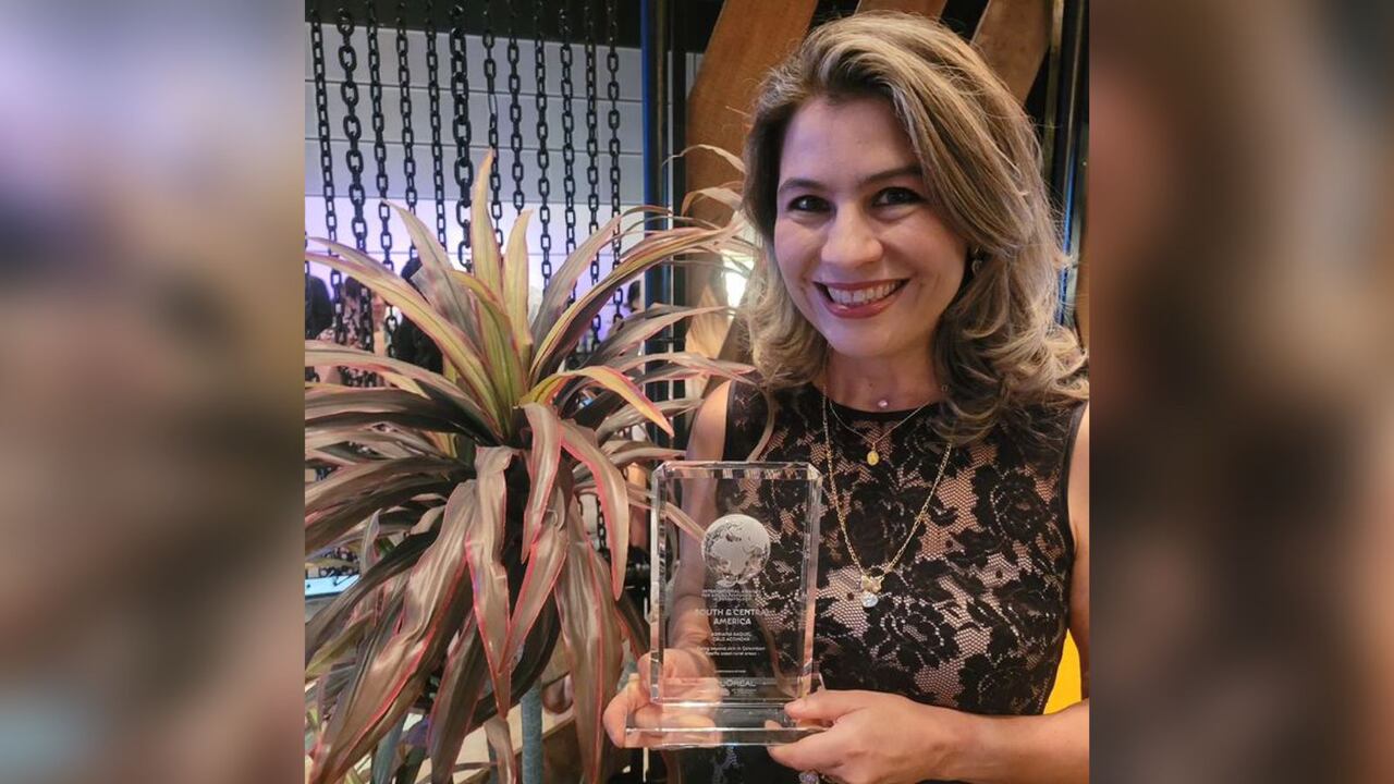 Adriana Raquel Cruz Aconcha fue laureada por su trabajo con las comunidades del Pacífico colombiano.