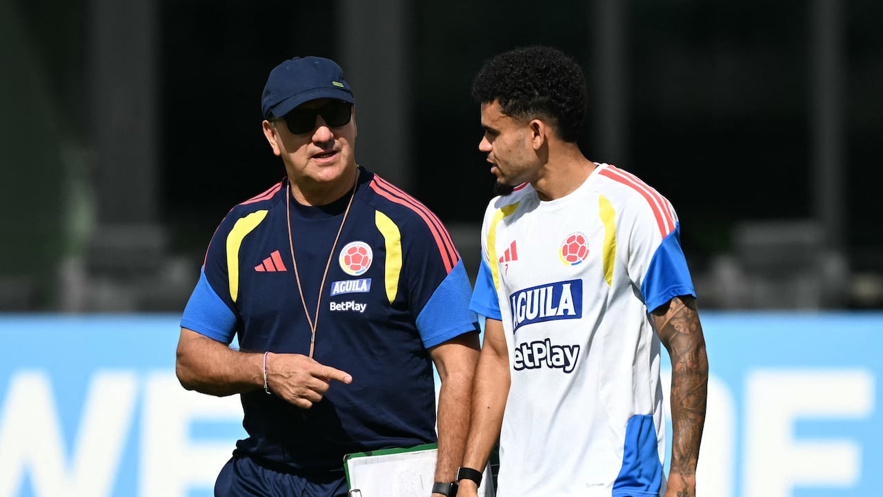 Néstor Lorenzo anunciará la primera convocatoria luego del Mundial 2026. Luis Díaz es duda