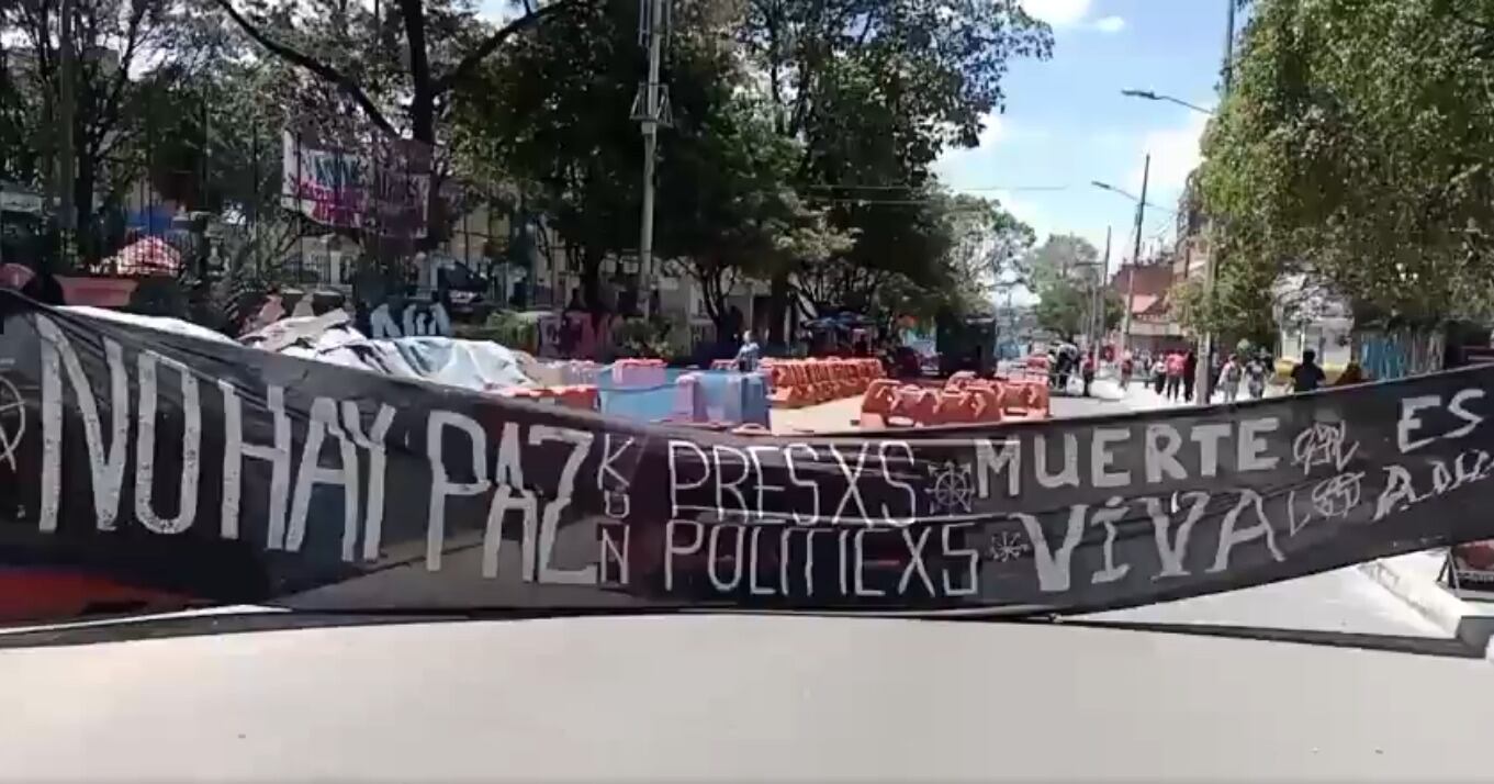 Manifestaciones generan bloqueos.