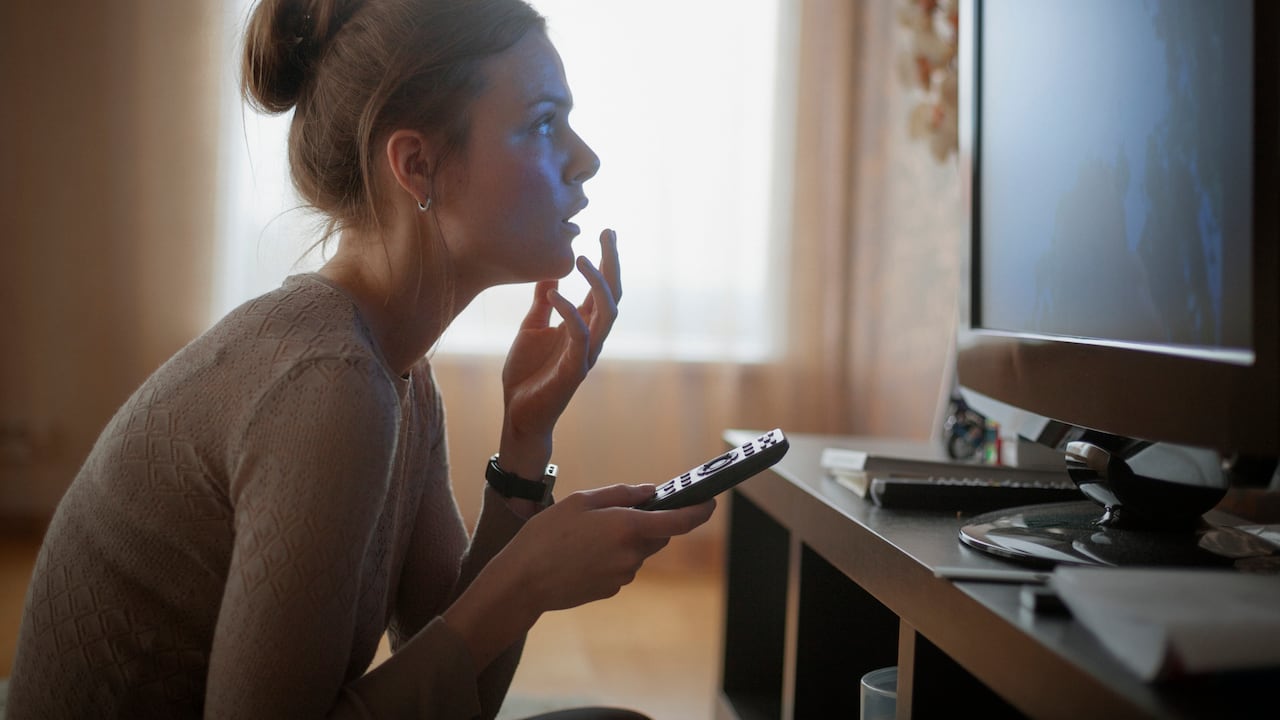 Un televisor inteligente, al estar conectado a Internet, podría ser víctima de malware.