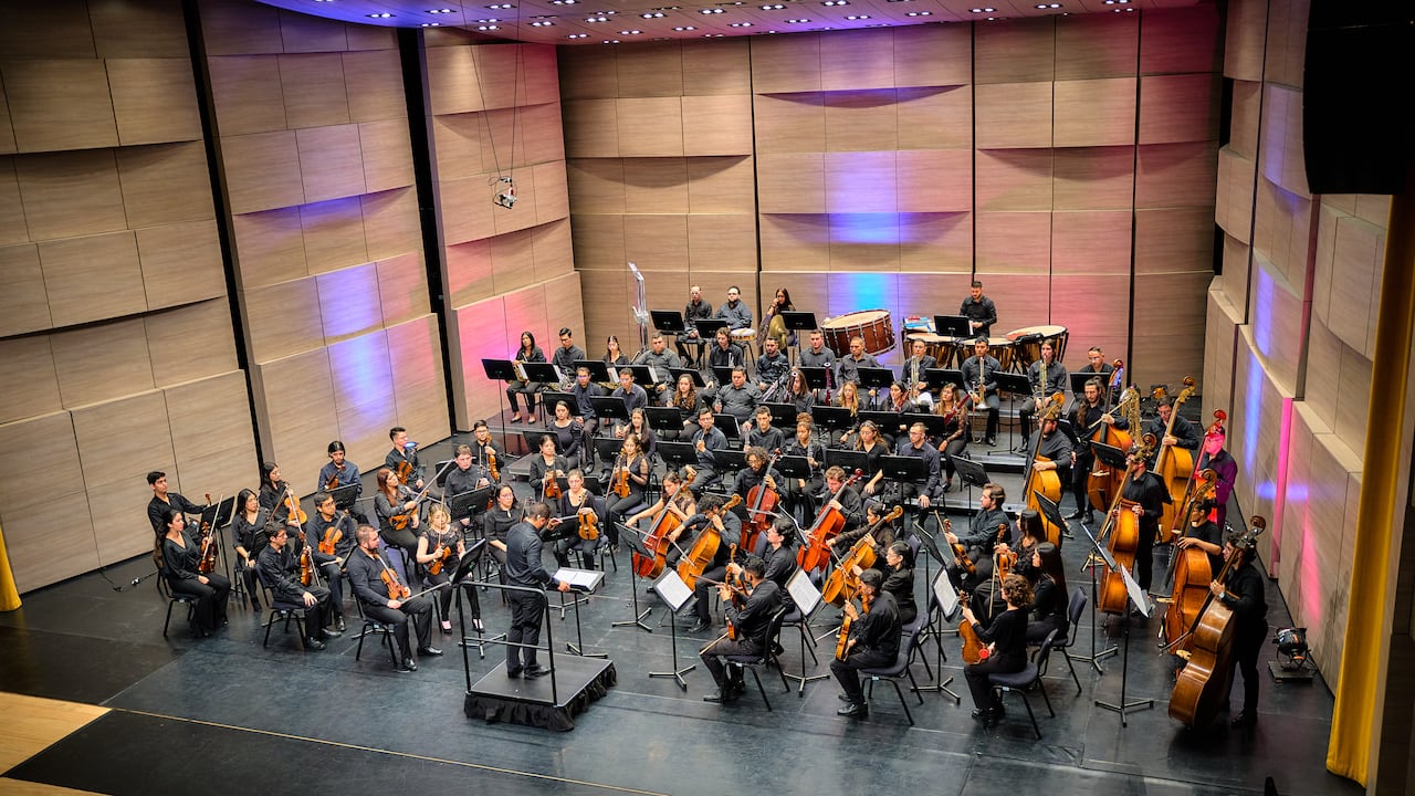 La Orquesta Sinfónica Binacional ha trabajado con el objetivo de unir a Colombia y Venezuela a través de la música, fortaleciendo la identidad y el patrimonio cultural de ambos países.