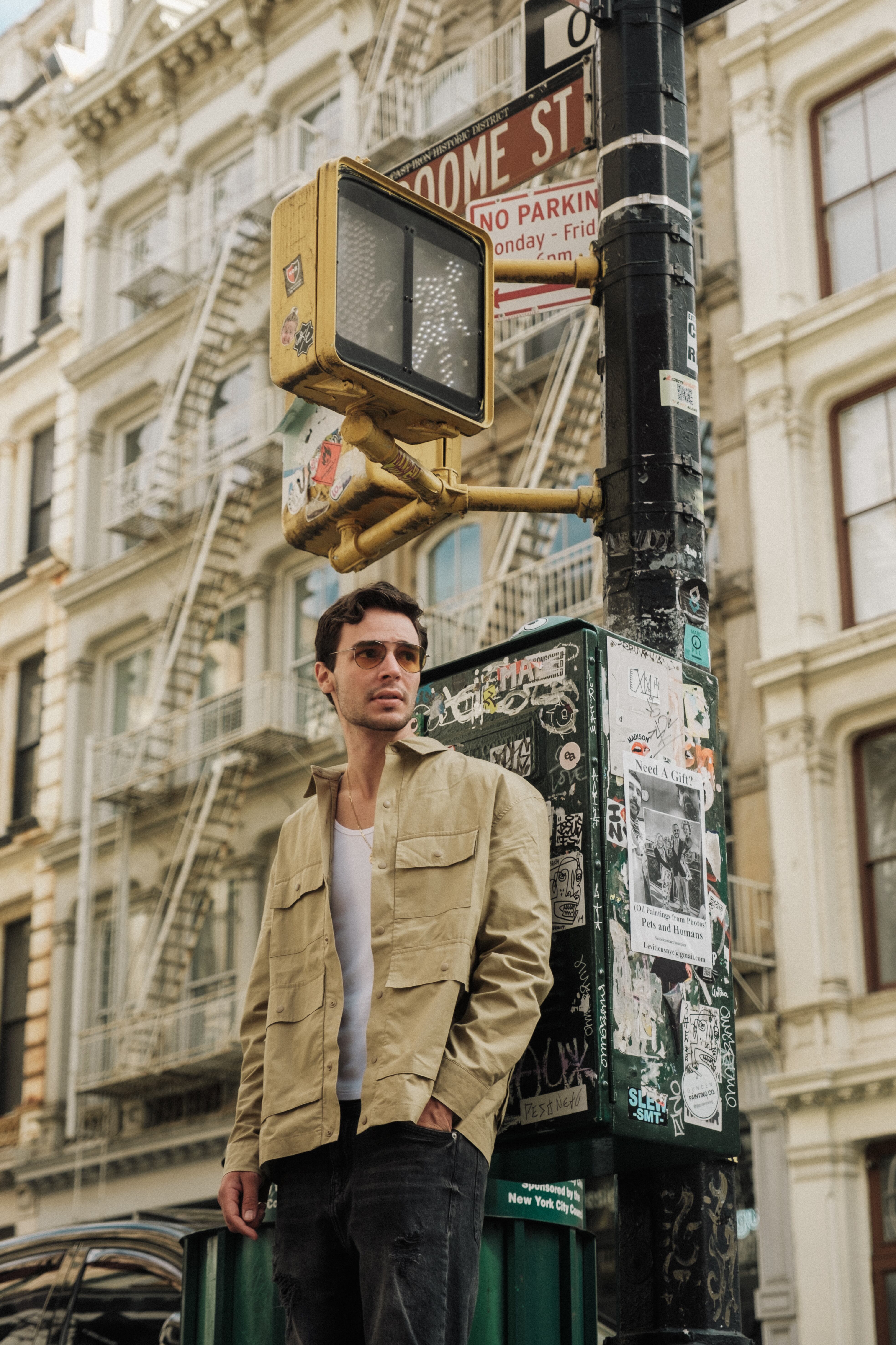 Alejandro Santamaria, cantautor colombiano, con su nuevo lanzamiento "Dos Semanas"