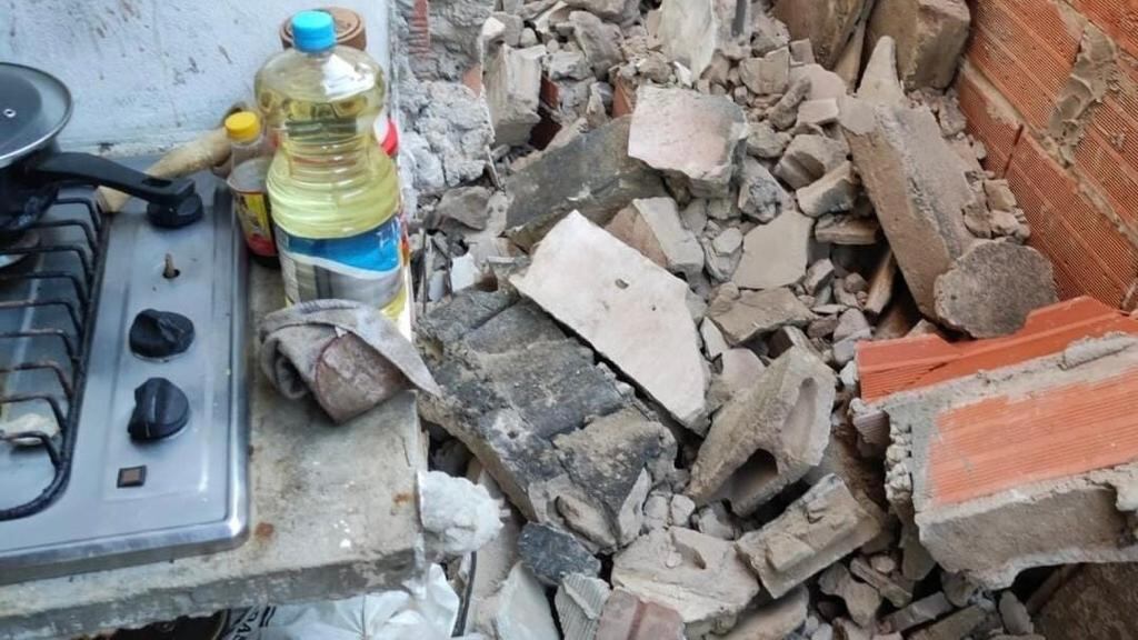 Así quedó la cocina de la vivienda donde se registró la explosión.