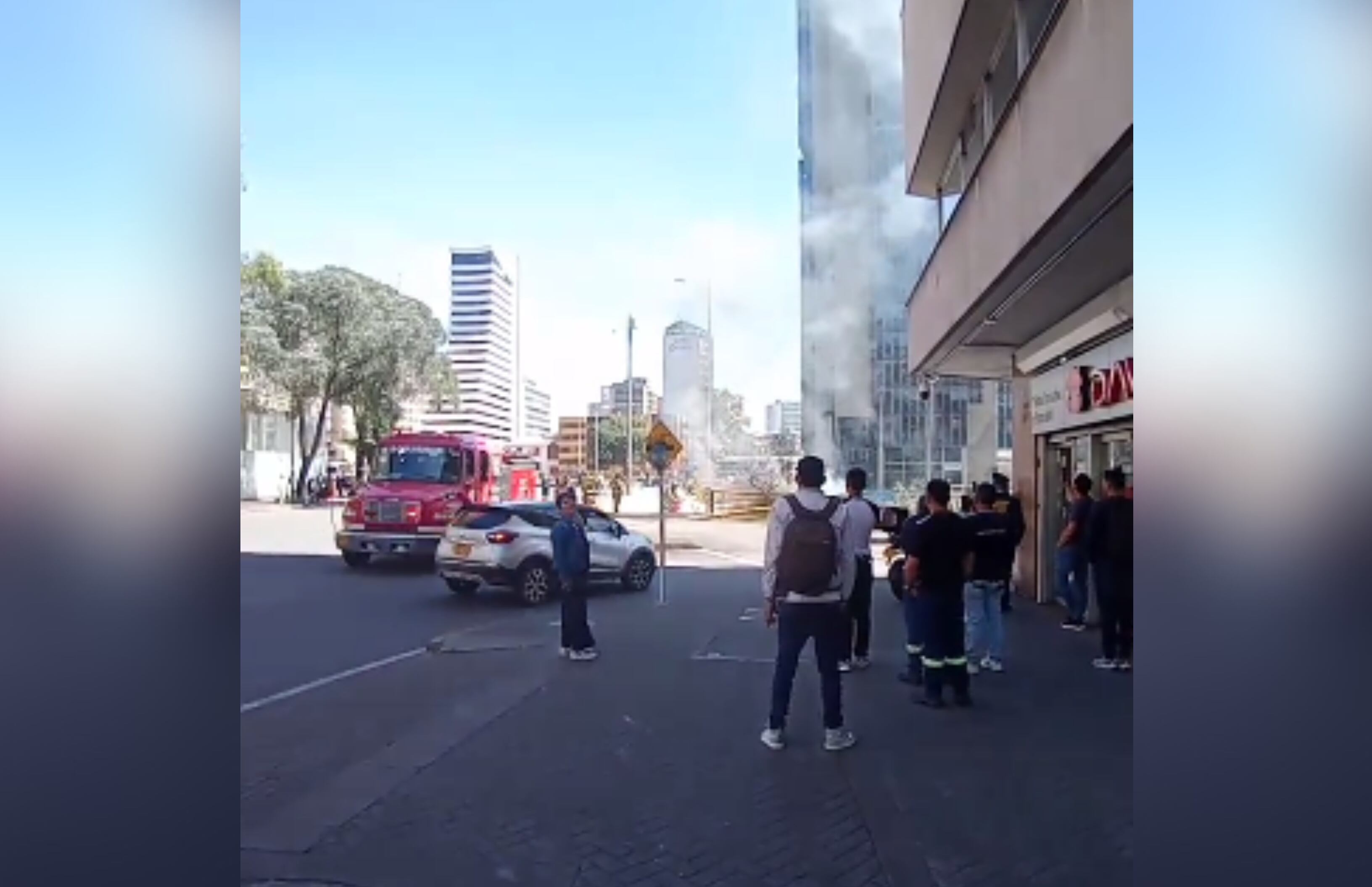 La explosión se registró a la altura del puente de la Avenida El Dorado con carrera 13.