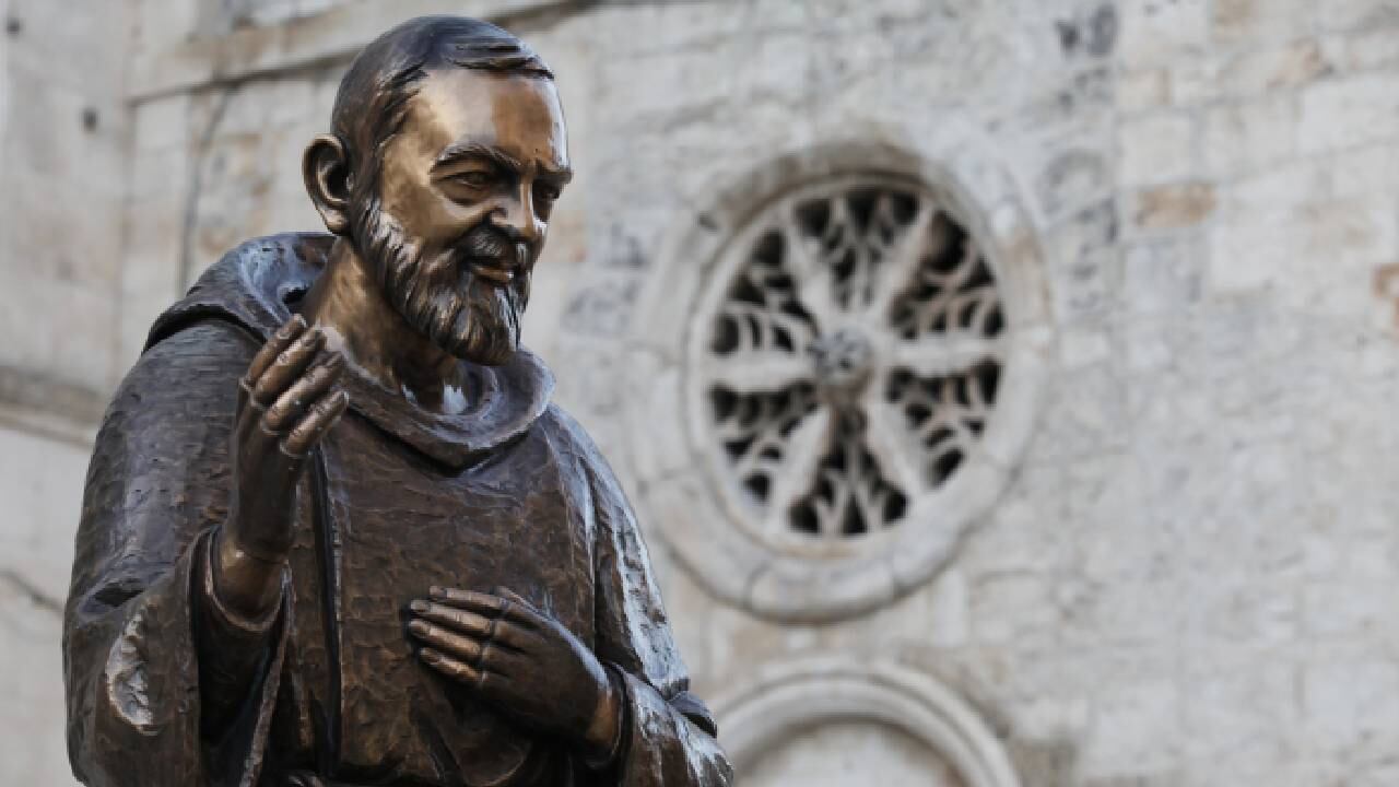 En 2002 el Padre Pío fue declarado santo.