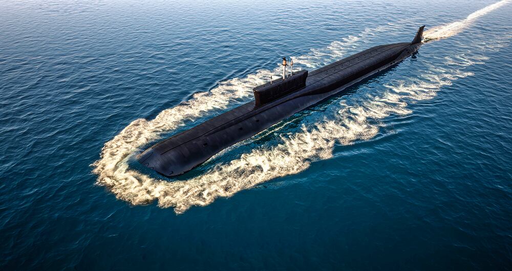 Subamarino gigante ruso, aterra al mundo
