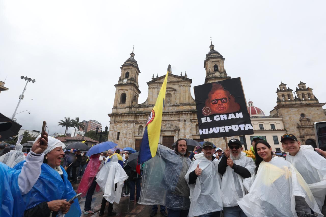 Marchas en apoyo al expresidente Álvaro Uribe en Bogotá
