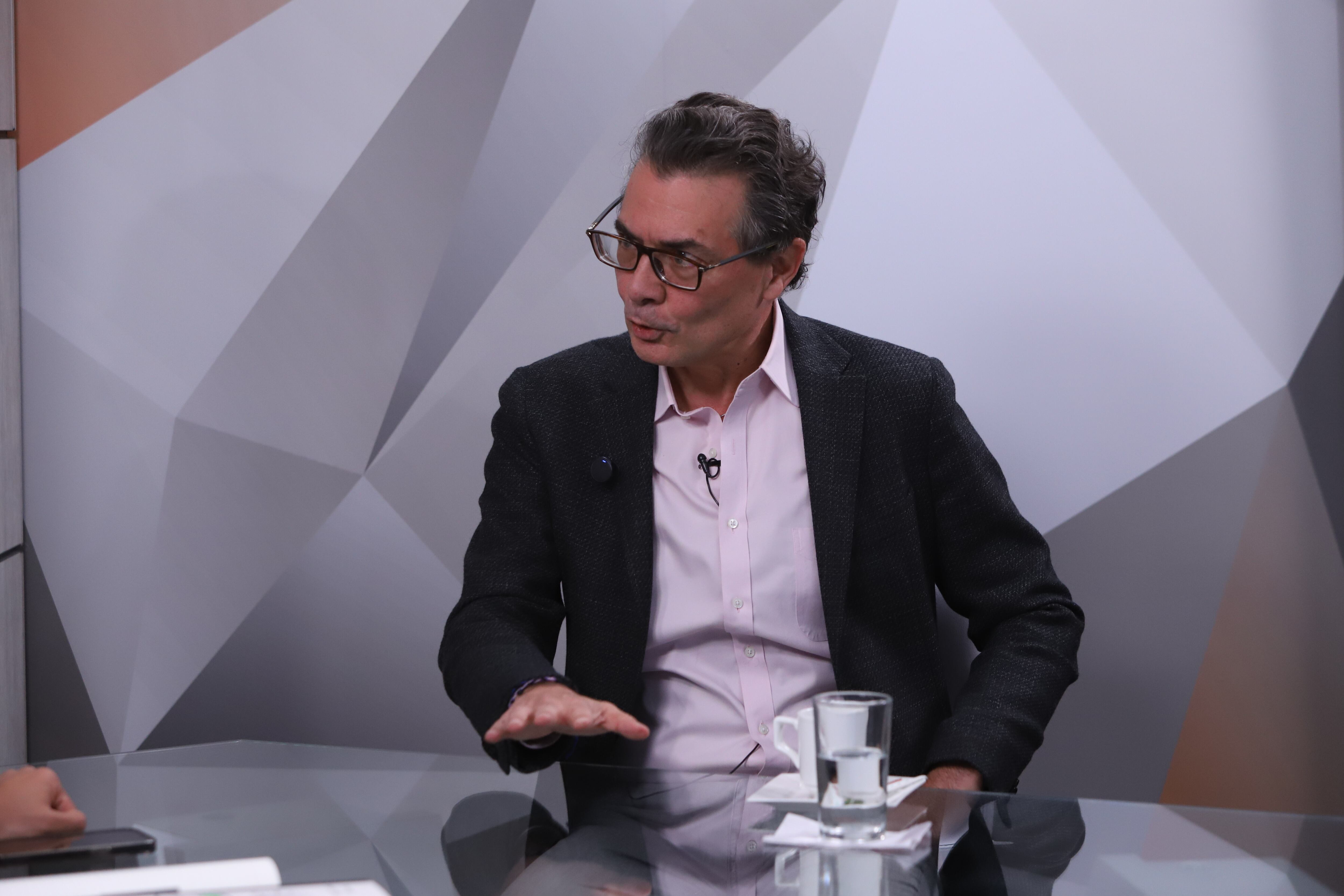 El Debate entrevista de Yesid Lancheros, director de Semana a Alejandro Gaviria