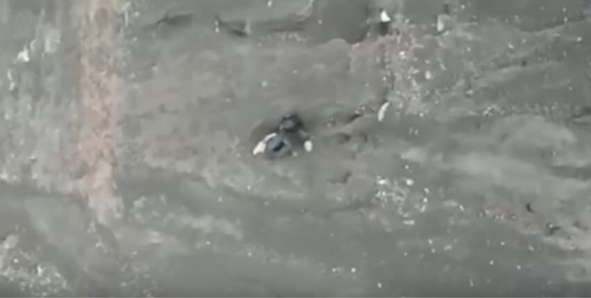 Esta fue la imagen del cuerpo de Juliana Marins captada por un dron, en Indonesia