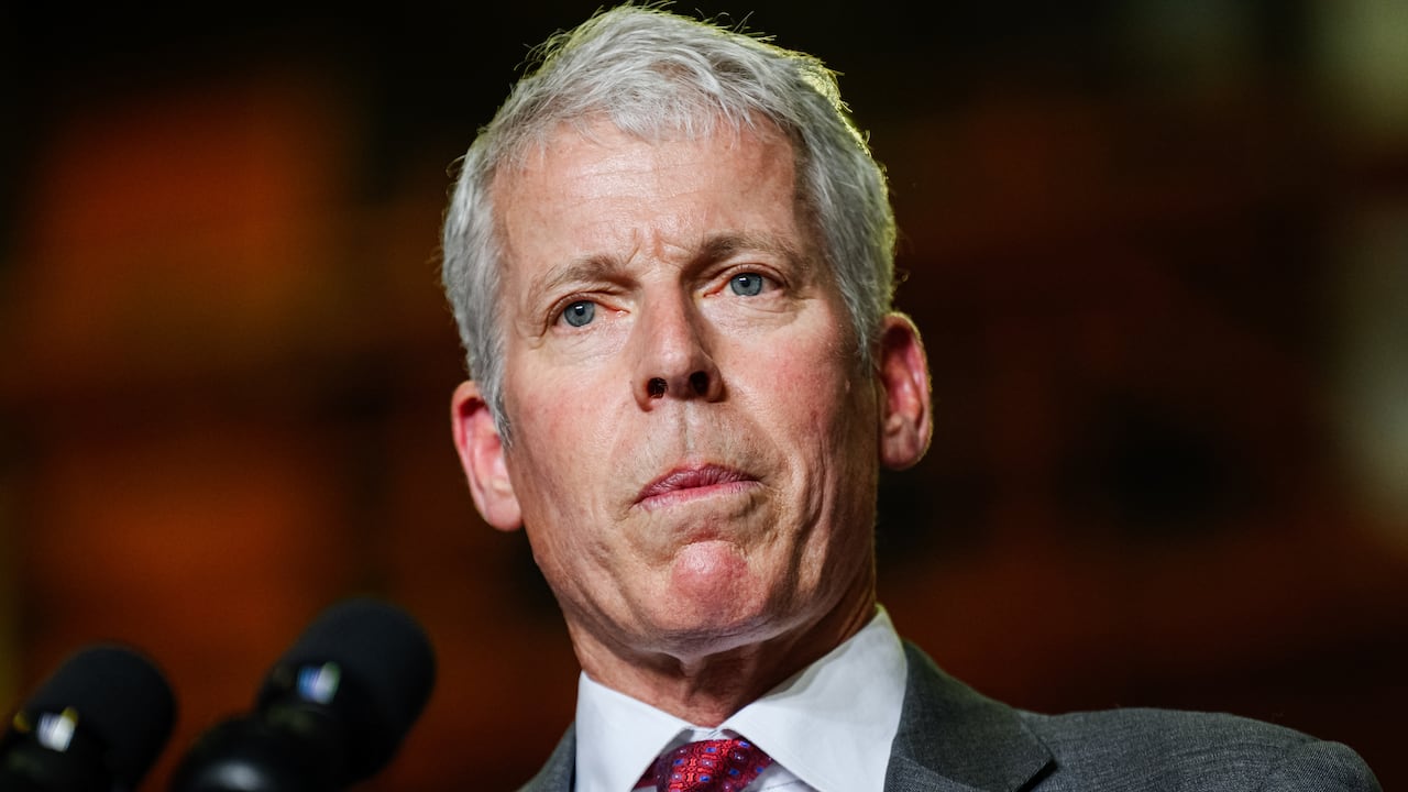 Chris Wright, secretario de Energía de Estados Unidos, es el protagonista de este acuerdo.