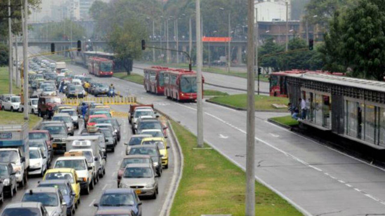 Derechos de autor de la imagen AFPImage caption Bogotá es la ciudad más congestionada de A. Latina según el informe.